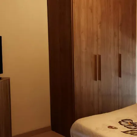 Casa Alisia Апартаменты Палермо